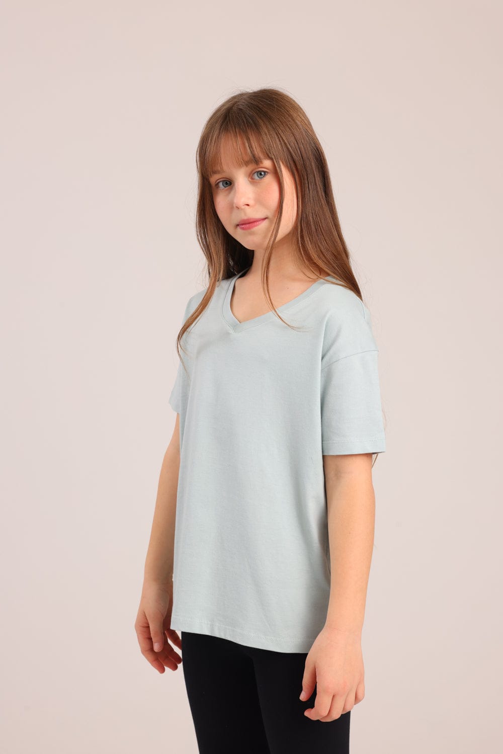 FOX בנות חולצה קצרה חולצת טריקו בייסיק אוברסייז צווארון V חולצת טריקו בייסיק אוברסייז צווארון V