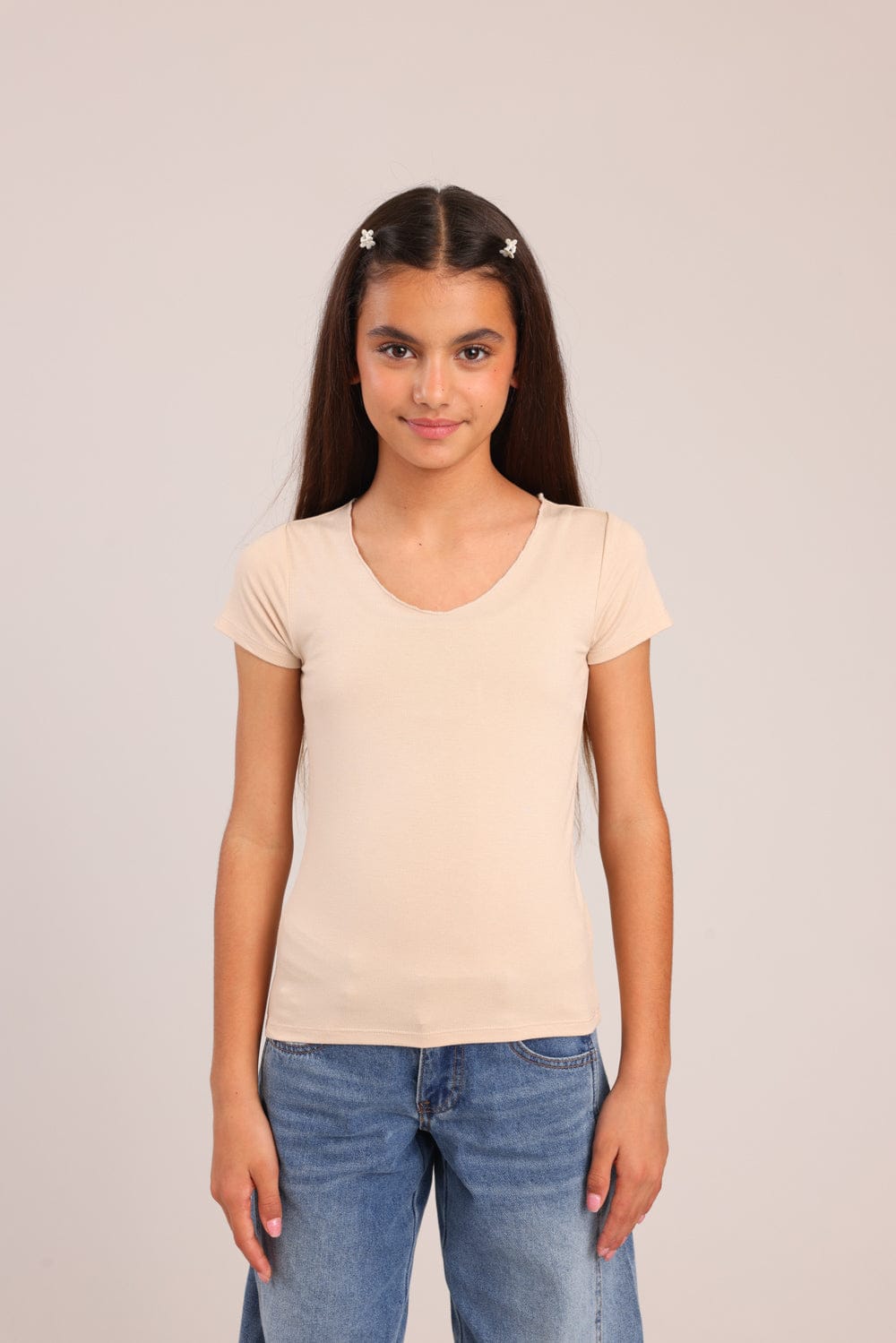 FOX בנות חולצה קצרה טישרט בייסיק צווארון V גזור טישרט בייסיק צווארון V גזור