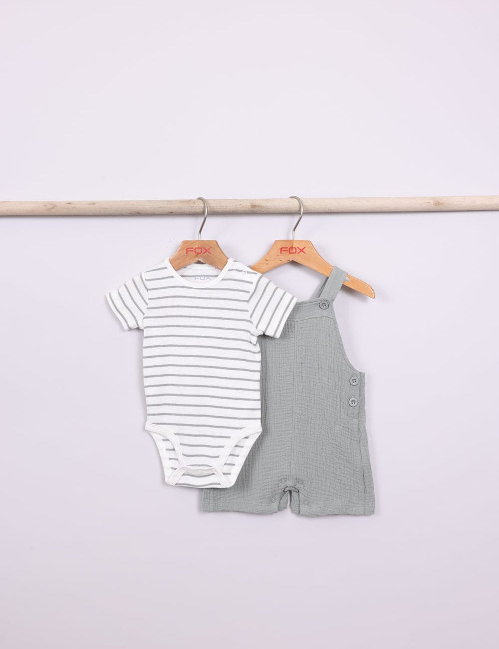 FOX NB אחר סט אוברול ובגד גוף סט אוברול ובגד גוף