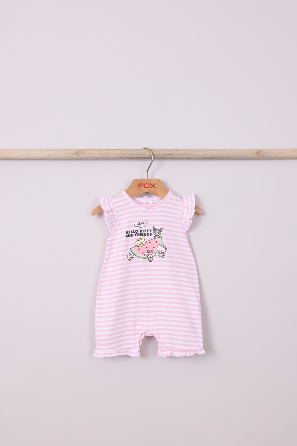 FOX NB אחר מארז ג'אמפרים ממותגים Hello Kitty מארז ג'אמפרים ממותגים Hello Kitty