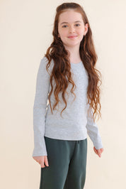 FOX בנות חולצה חולצת בייסיק V ריב FOX | חולצת בייסיק V ריב | קנה עכשיו