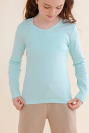 FOX בנות חולצה חולצת בייסיק V ריב FOX | חולצת בייסיק V ריב | קנה עכשיו