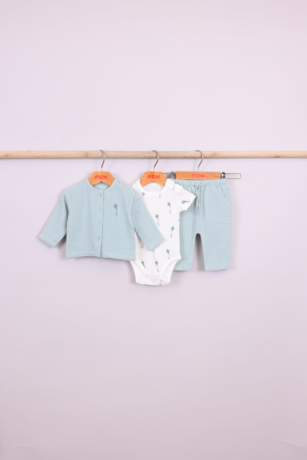 FOX NB אחר חליפת ניו בורן חליפת ניו בורן