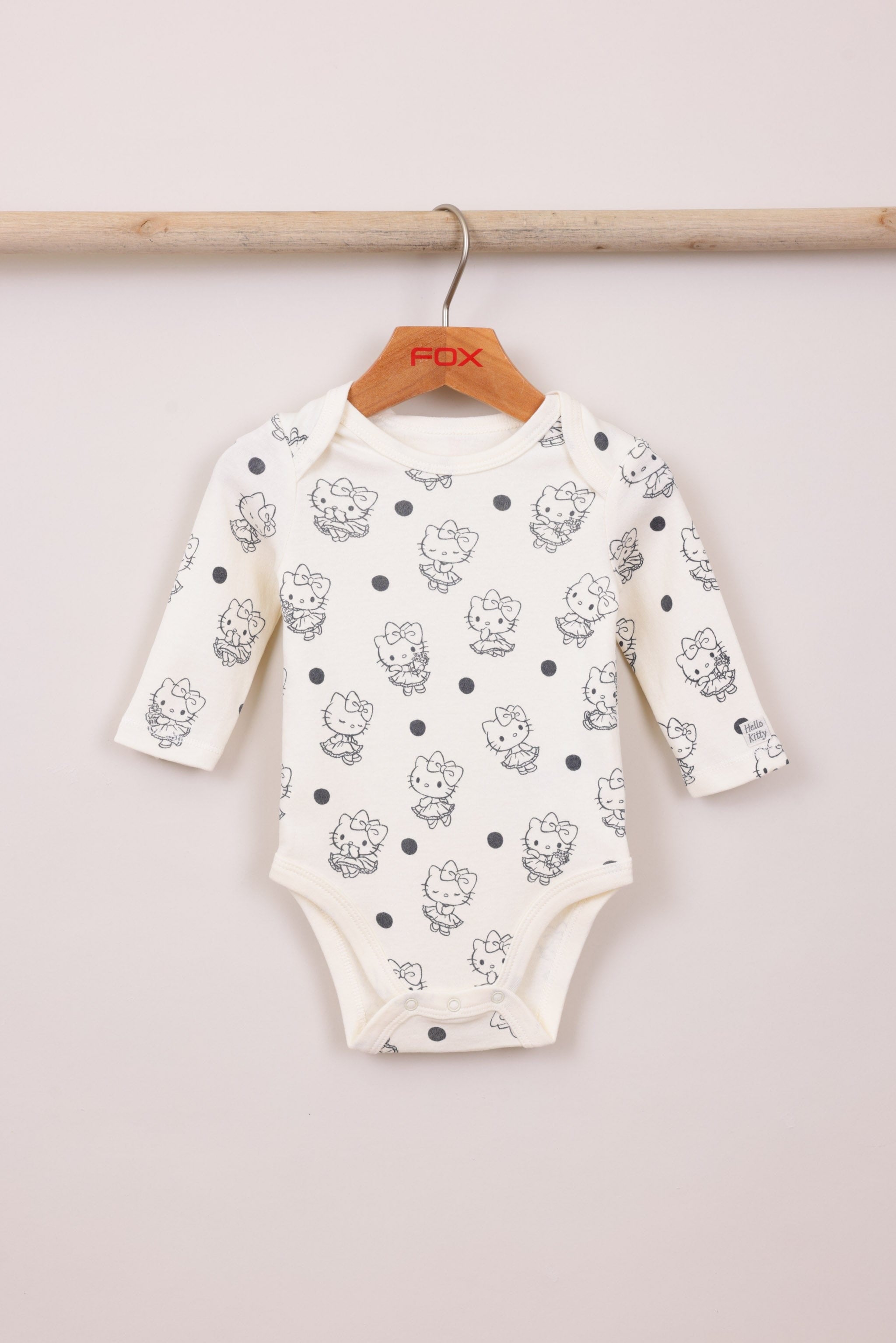 FOX NB אחר מארז סטים הלו קיטי N.B מארז סטים הלו קיטי N.B