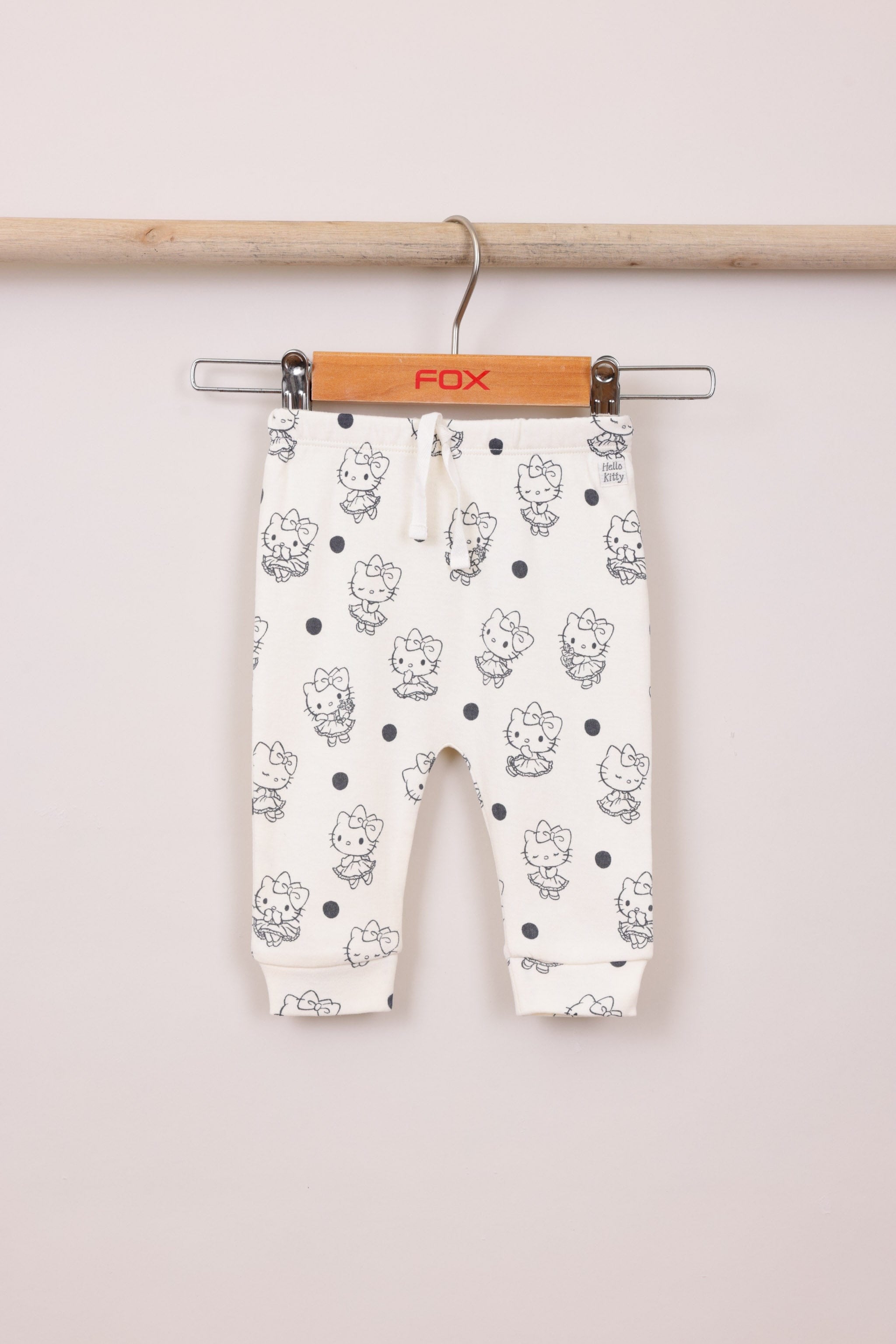 FOX NB אחר מארז סטים הלו קיטי N.B מארז סטים הלו קיטי N.B