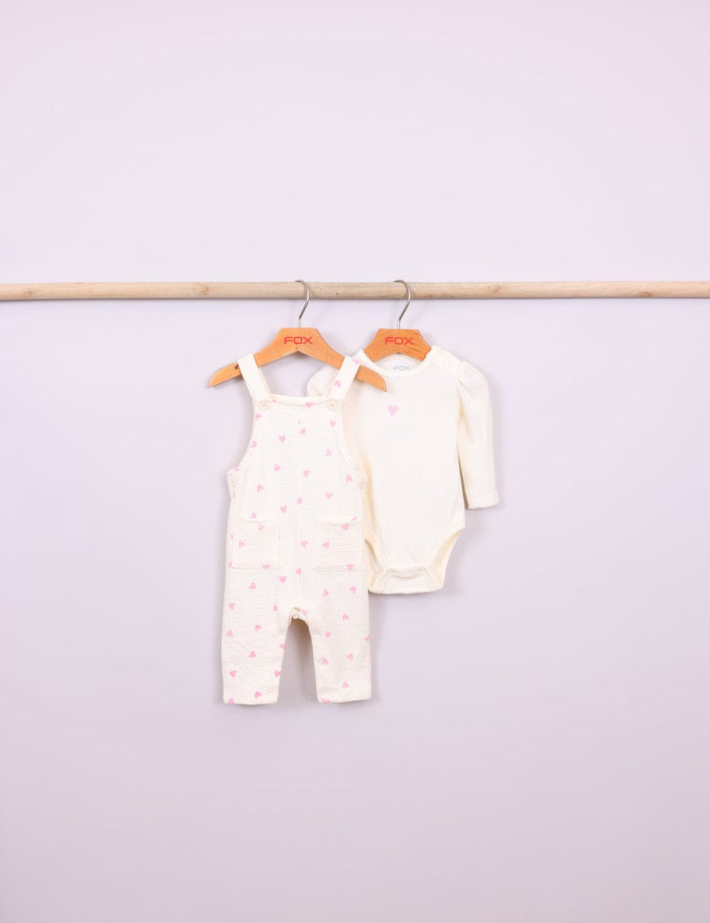 FOX NB אחר סט N.B בגד גוף ואוברול סט N.B בגד גוף ואוברול