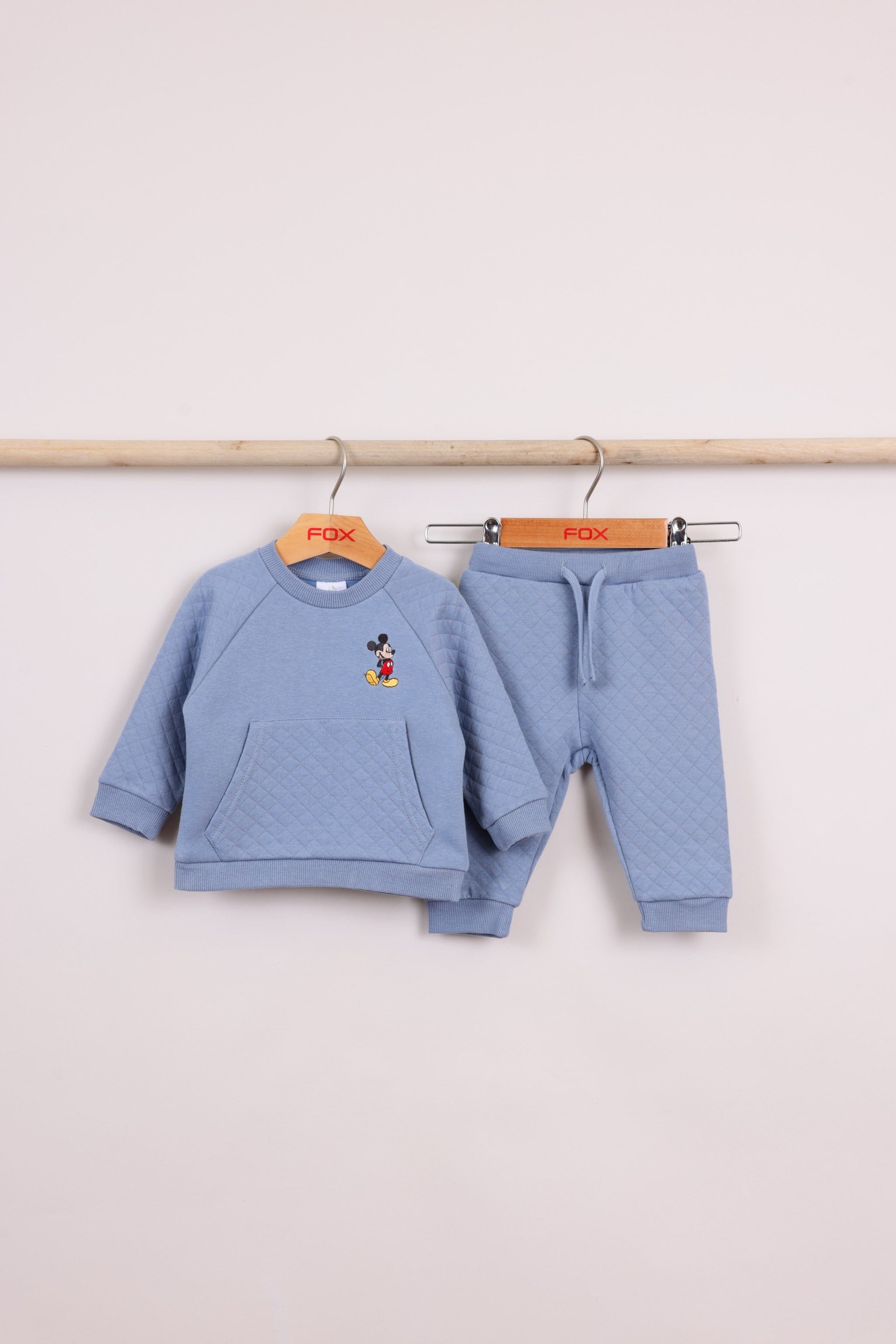 FOX NB אחר חליפה-מכנסיים וחולצה דיסני חליפה-מכנסיים וחולצה דיסני