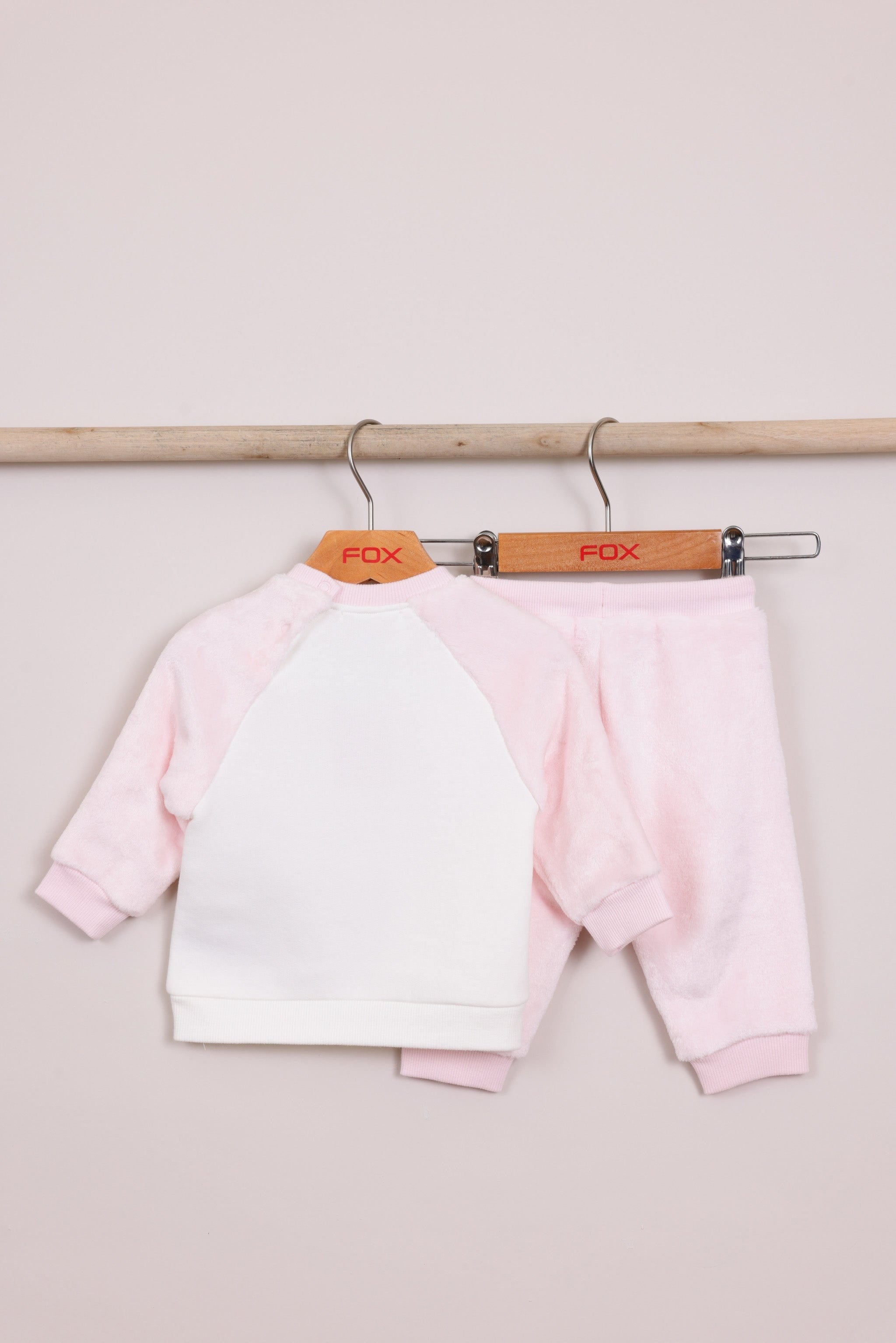 FOX NB אחר סט פליז לניו בורן סט פליז לניו בורן