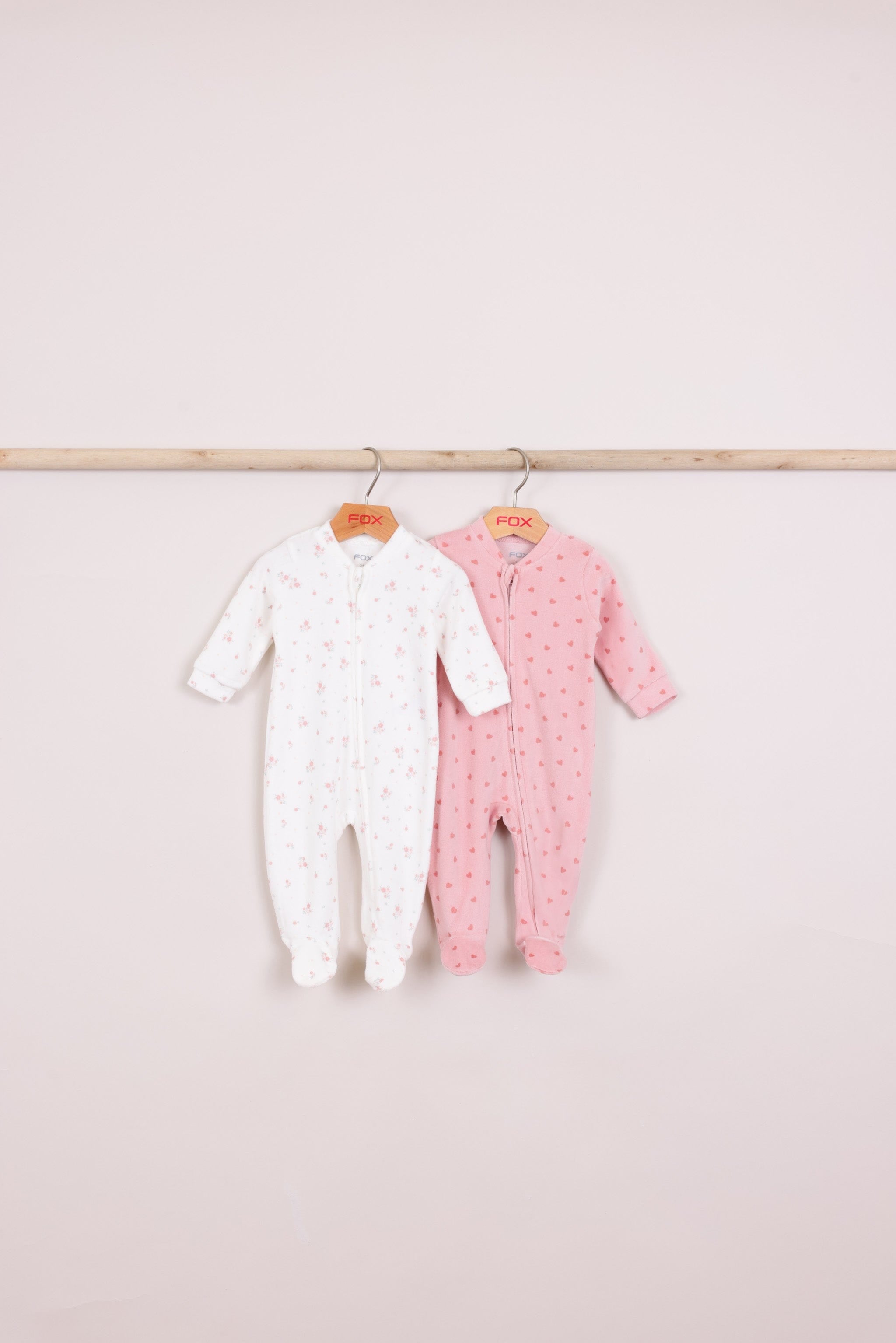 FOX תינוקות בנות אחר מארז 2 אוברולים עם רגליות מארז 2 אוברולים עם רגליות
