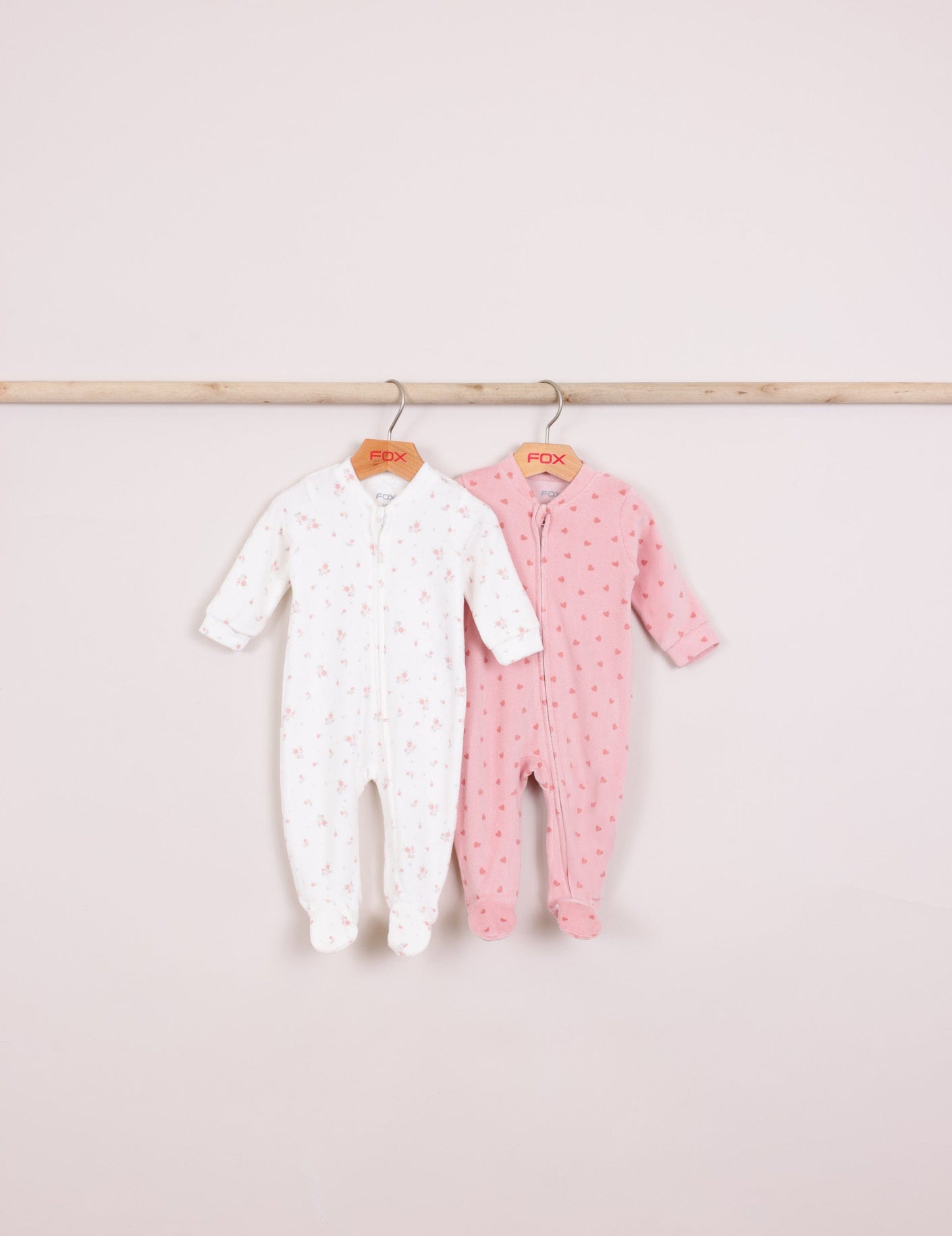 FOX תינוקות בנות אחר מארז 2 אוברולים עם רגליות מארז 2 אוברולים עם רגליות