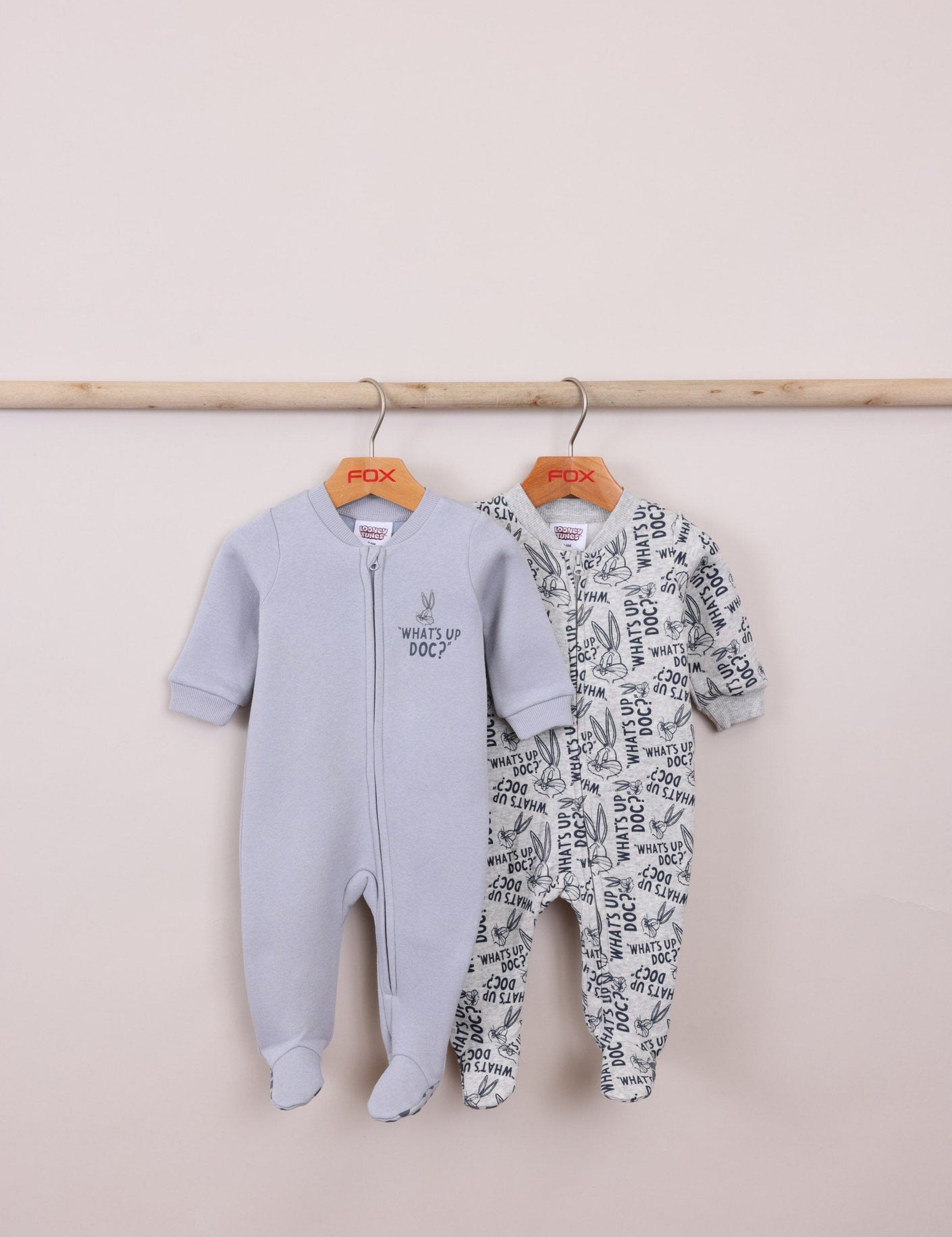 FOX FOX אחר אוברול ממותג לוני טונס 2PP אוברול ממותג לוני טונס 2PP