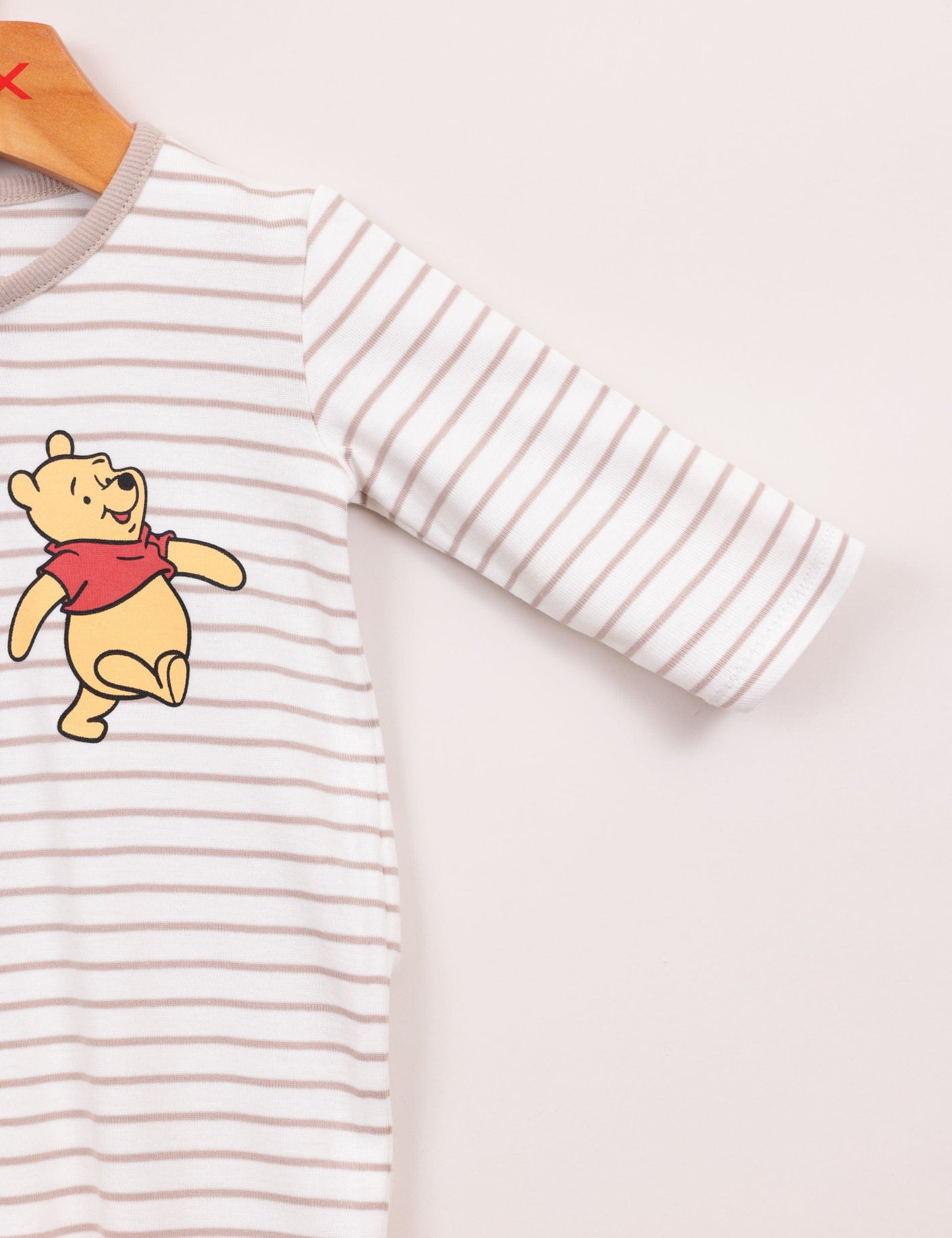 FOX NB אחר אוברול ממותג פו הדב דיסני אוברול ממותג פו הדב דיסני