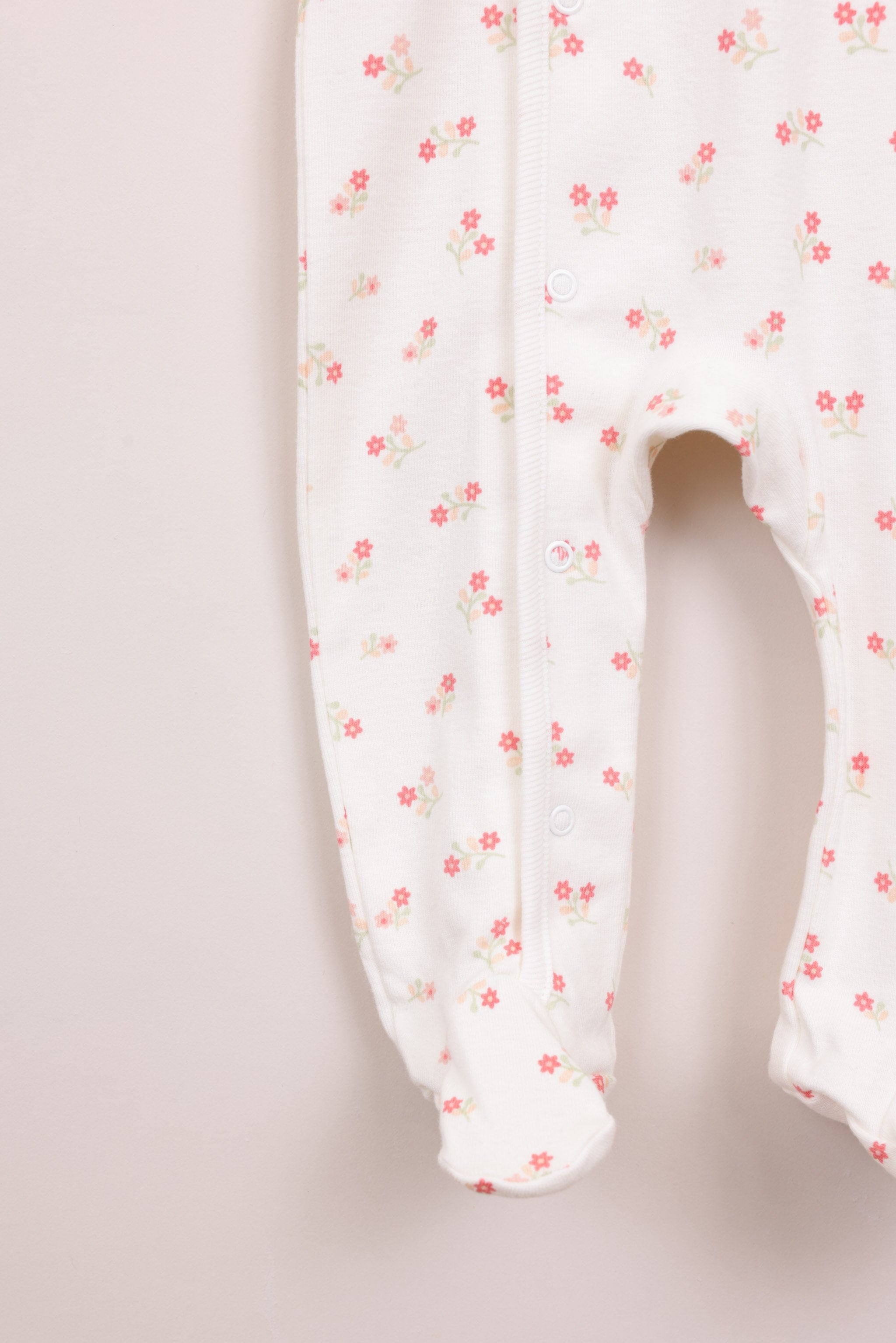 FOX NB אחר אוברול עם הדפס פרחוני אוברול עם הדפס פרחוני