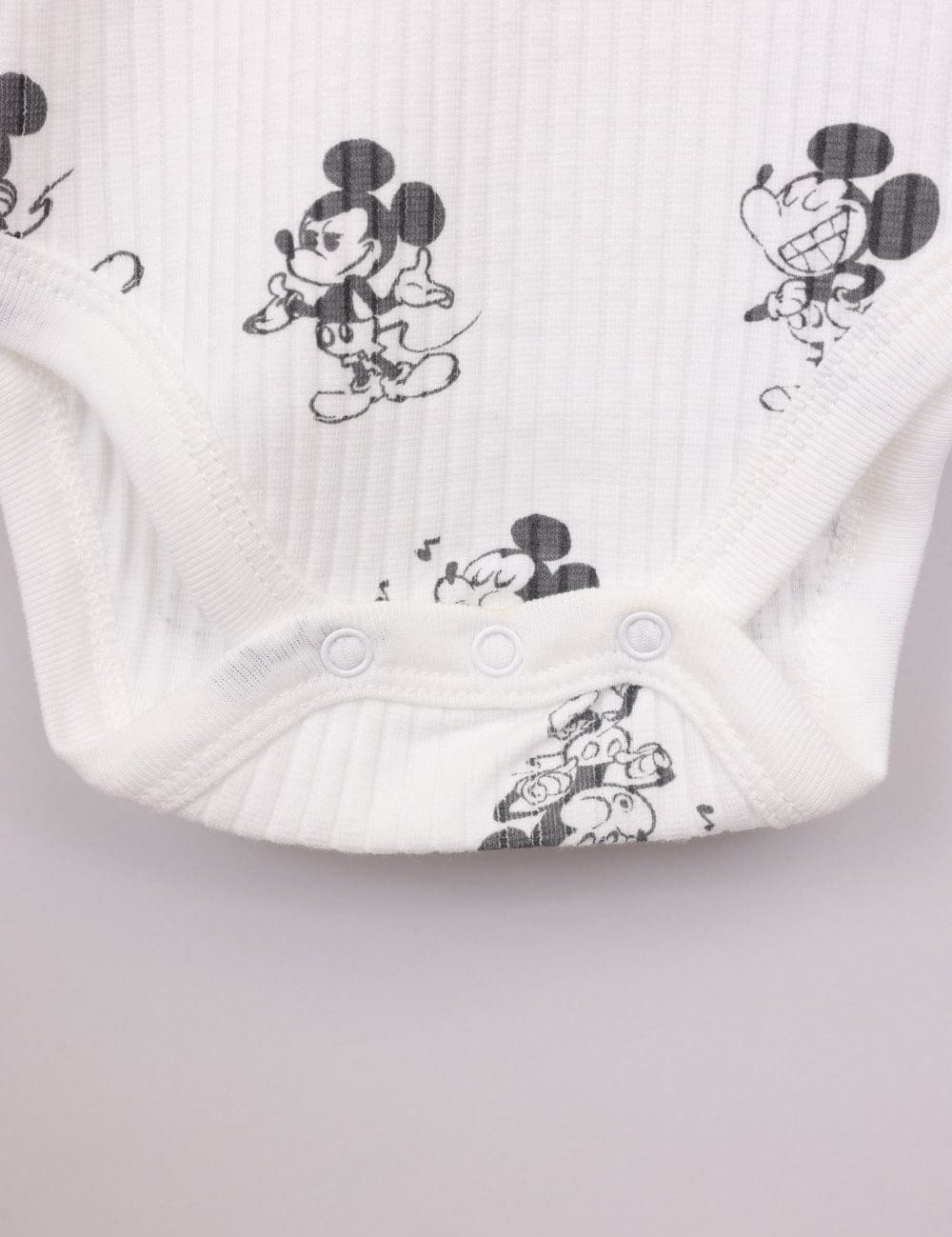 FOX NB אחר בגד גוף מיקי מאוס ממותג דיסני בגד גוף מיקי מאוס ממותג דיסני