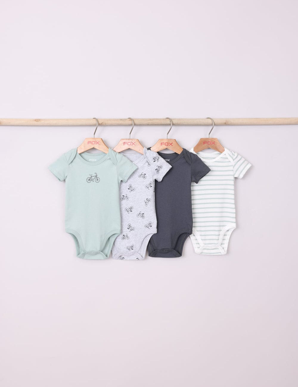 FOX NB אחר מארז 4 בגדי גוף עם הדפס מארז 4 בגדי גוף עם הדפס