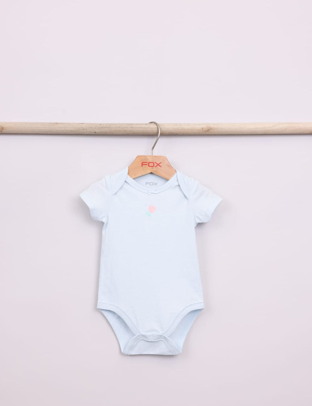 FOX NB אחר 4 בגדי גוף קצרים 4 בגדי גוף קצרים