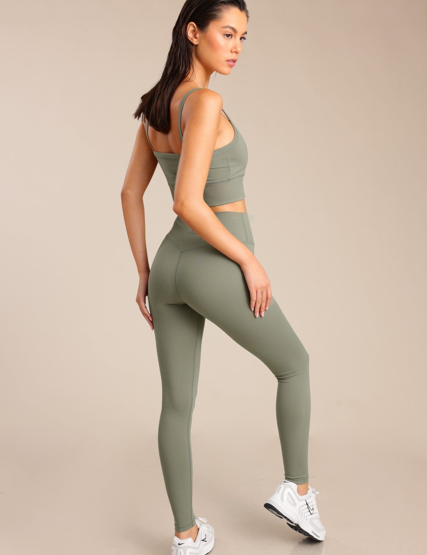 FOX נשים מכנסיים טייץ SOFT FEEL- CHEEKY טייץ SOFT FEEL- CHEEKY