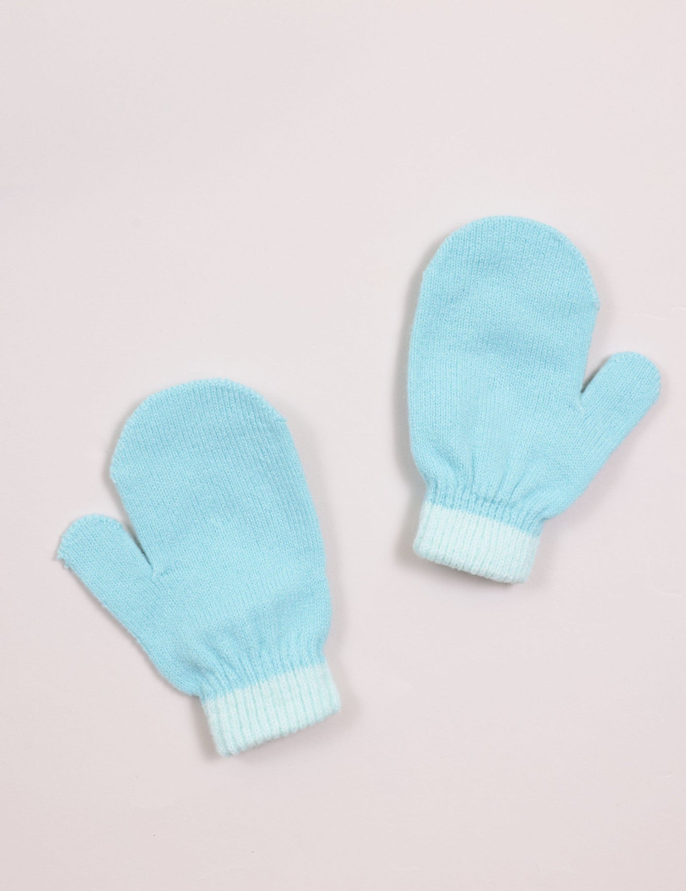 FOX NB אחר סט ניו בורן כובע וכפפות ממותג דיסני סט ניו בורן כובע וכפפות ממותג דיסני