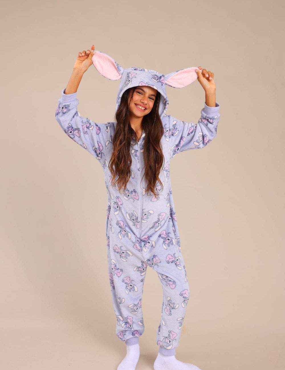 FOX אביזרים שונות ופנאי וואנזי ממותג סטיץ' וואנזי ממותג סטיץ'