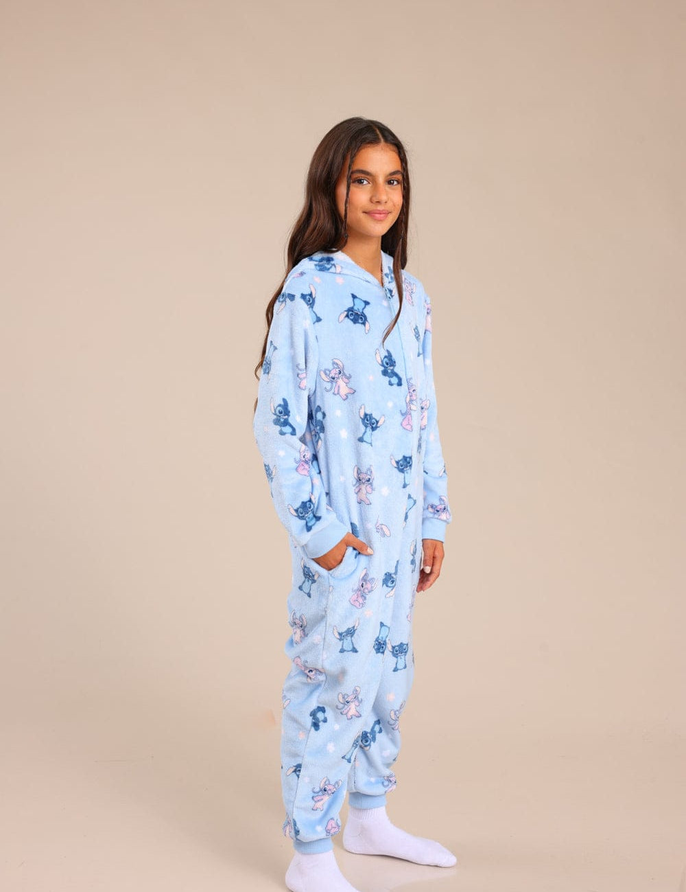 FOX אביזרים שונות ופנאי וואנזי ממותג סטיץ' וואנזי ממותג סטיץ'