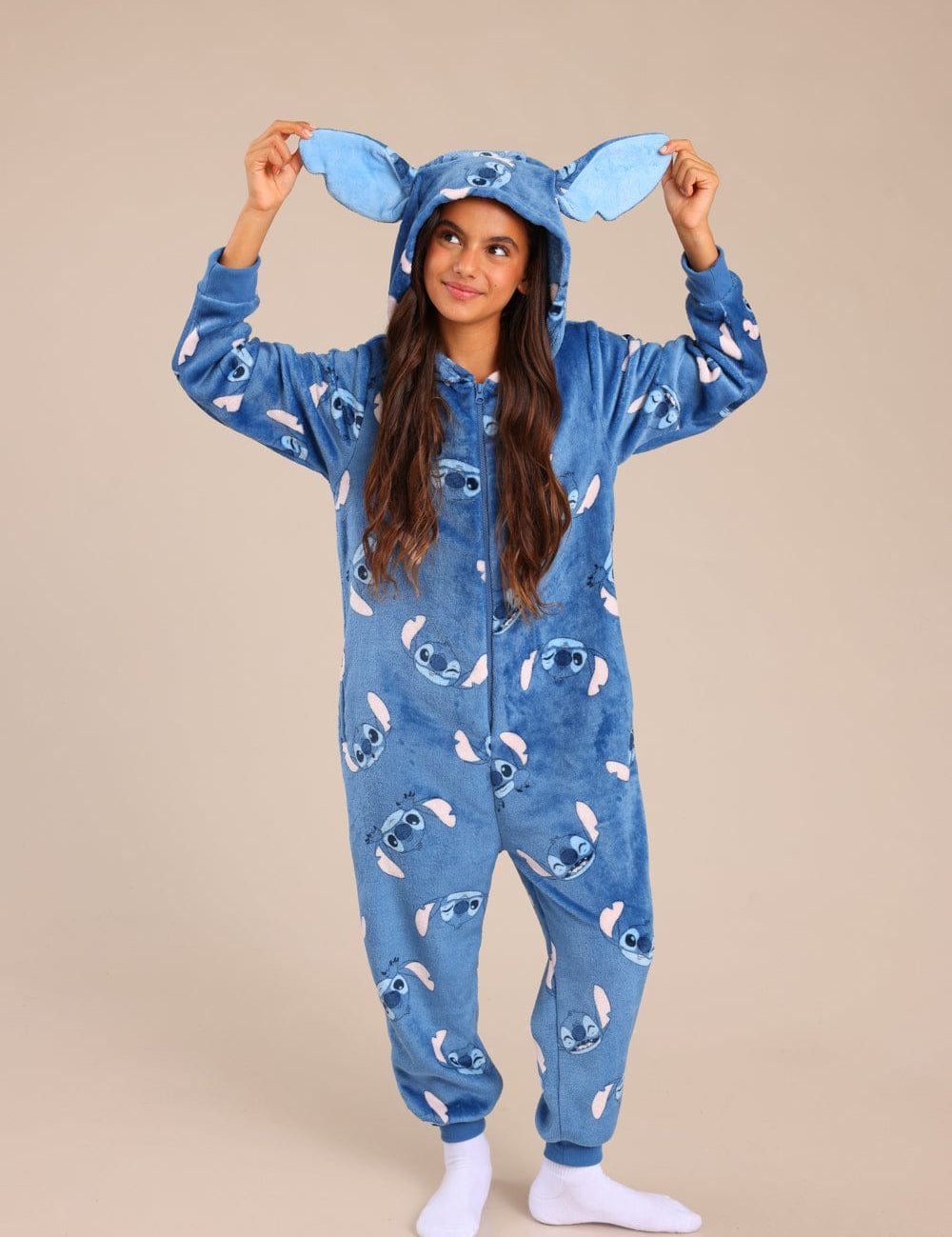 FOX אביזרים שונות ופנאי וואנזי ממותג סטיץ' וואנזי ממותג סטיץ'