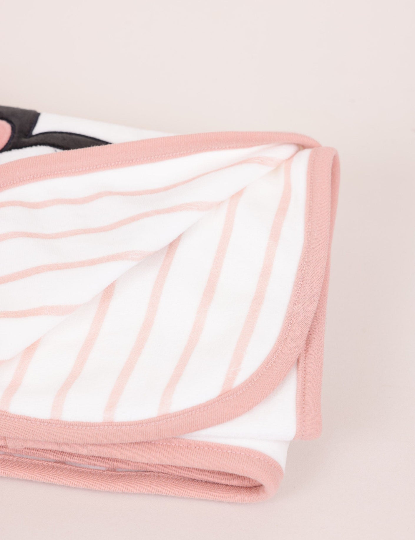 FOX FOX אחר OS שמיכה ממותגת דיסני שמיכה ממותגת דיסני 947778030138