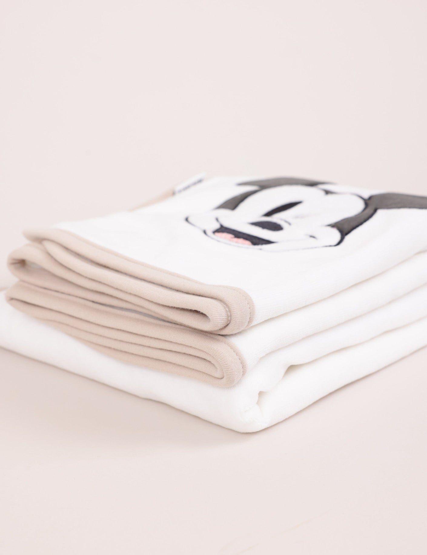 FOX FOX אחר OS שמיכה ממותגת דיסני שמיכה ממותגת דיסני 947778240038