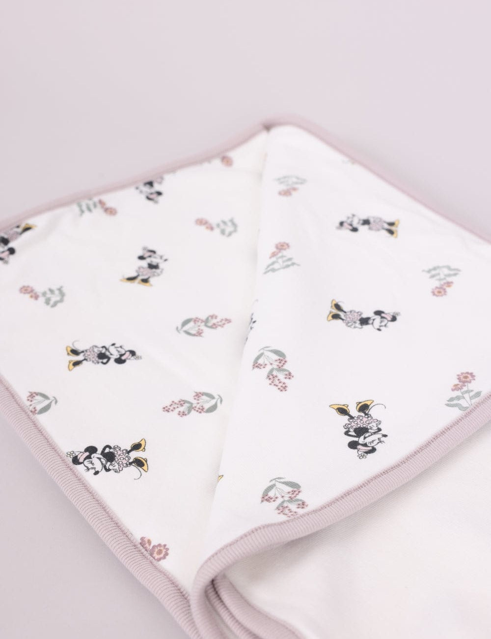 FOX NB אחר OS שמיכת בייסיק ממותגת מיני מאוס דיסני שמיכת בייסיק ממותגת מיני מאוס דיסני 947786940038