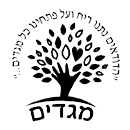 FOX FOX black מגדים מגדים